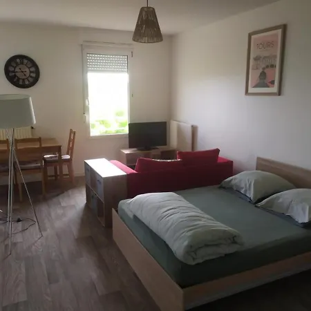 T1 Nord 38m2 Proche Autoroute Apartamento Tours